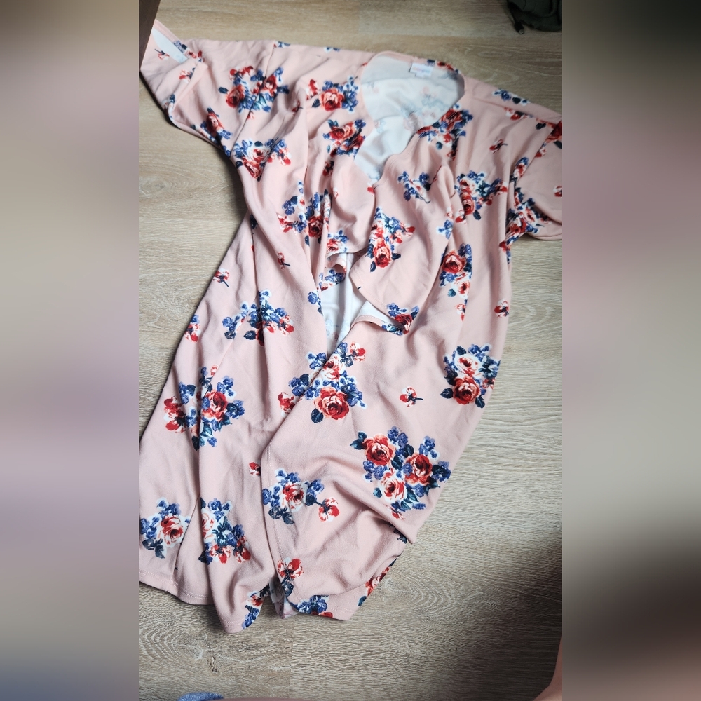 Lularoe kimono